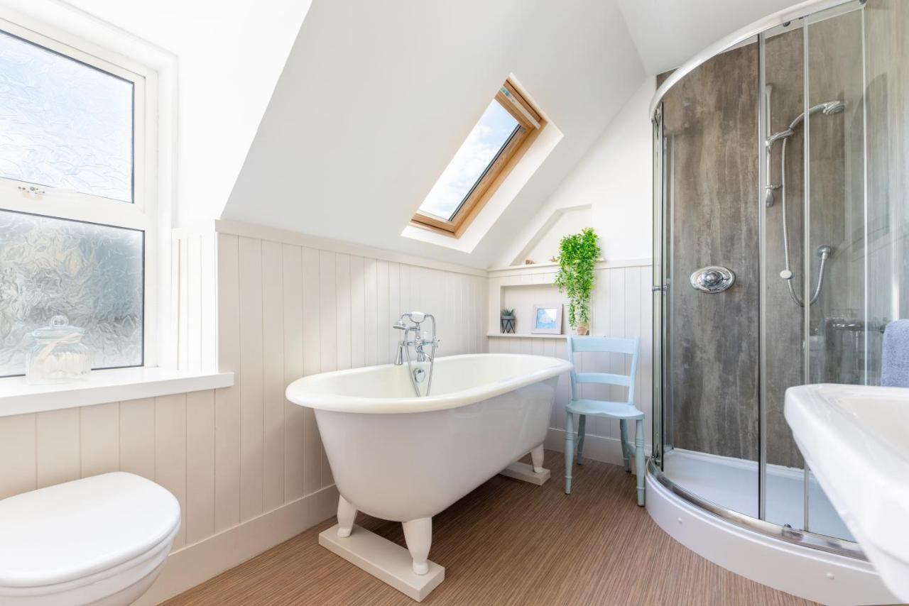 Seaview House - A Traditional Home By The Beach Nairn Extérieur photo