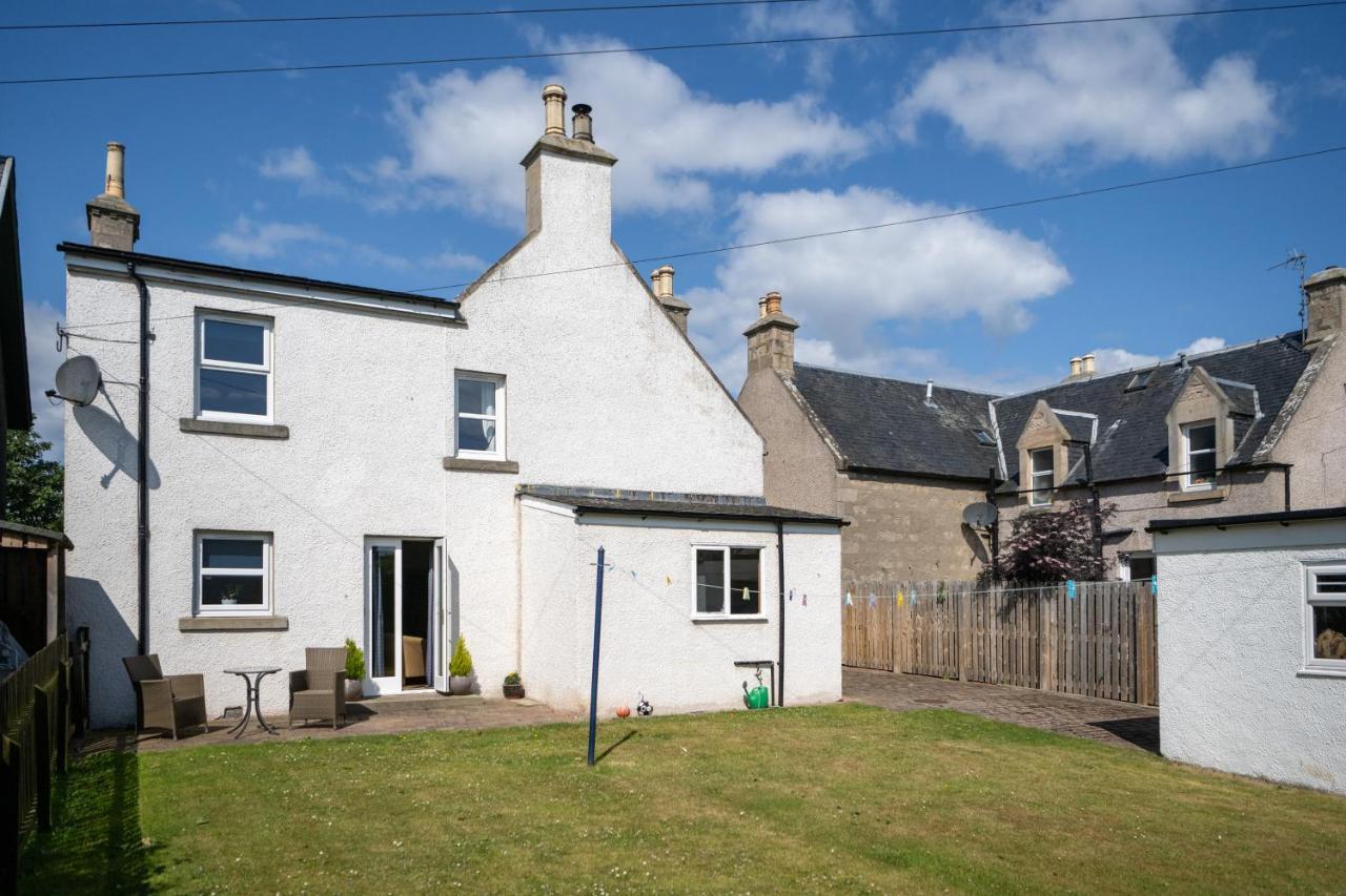 Seaview House - A Traditional Home By The Beach Nairn Extérieur photo